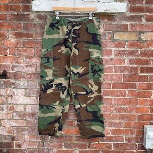 Vintage Military Army Camouflage Cargo Pants 33x29